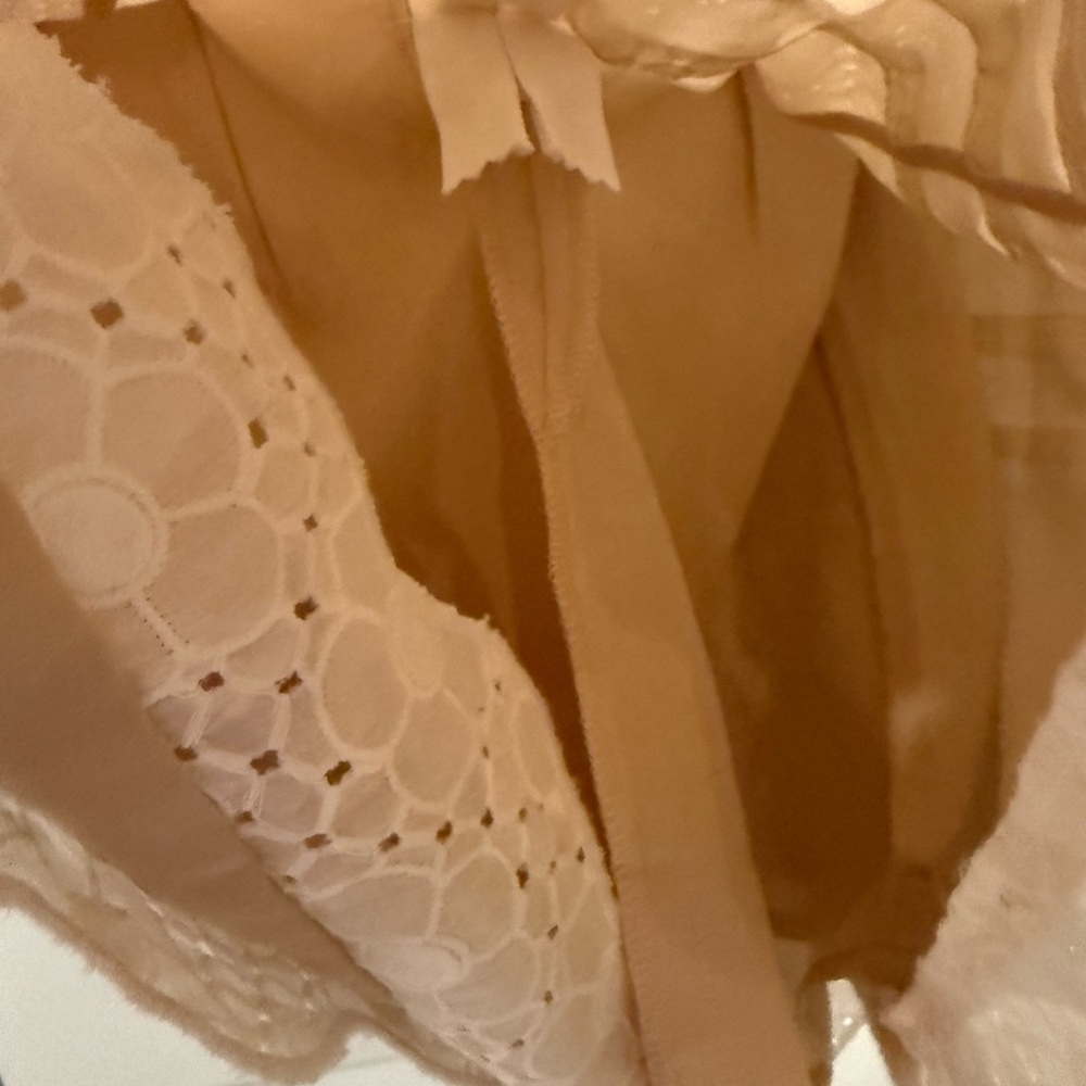Lilly Pulitzer 100% Cotton White and Beige Floral Lace Tiered Midi Dress - Picture 6 of 8
